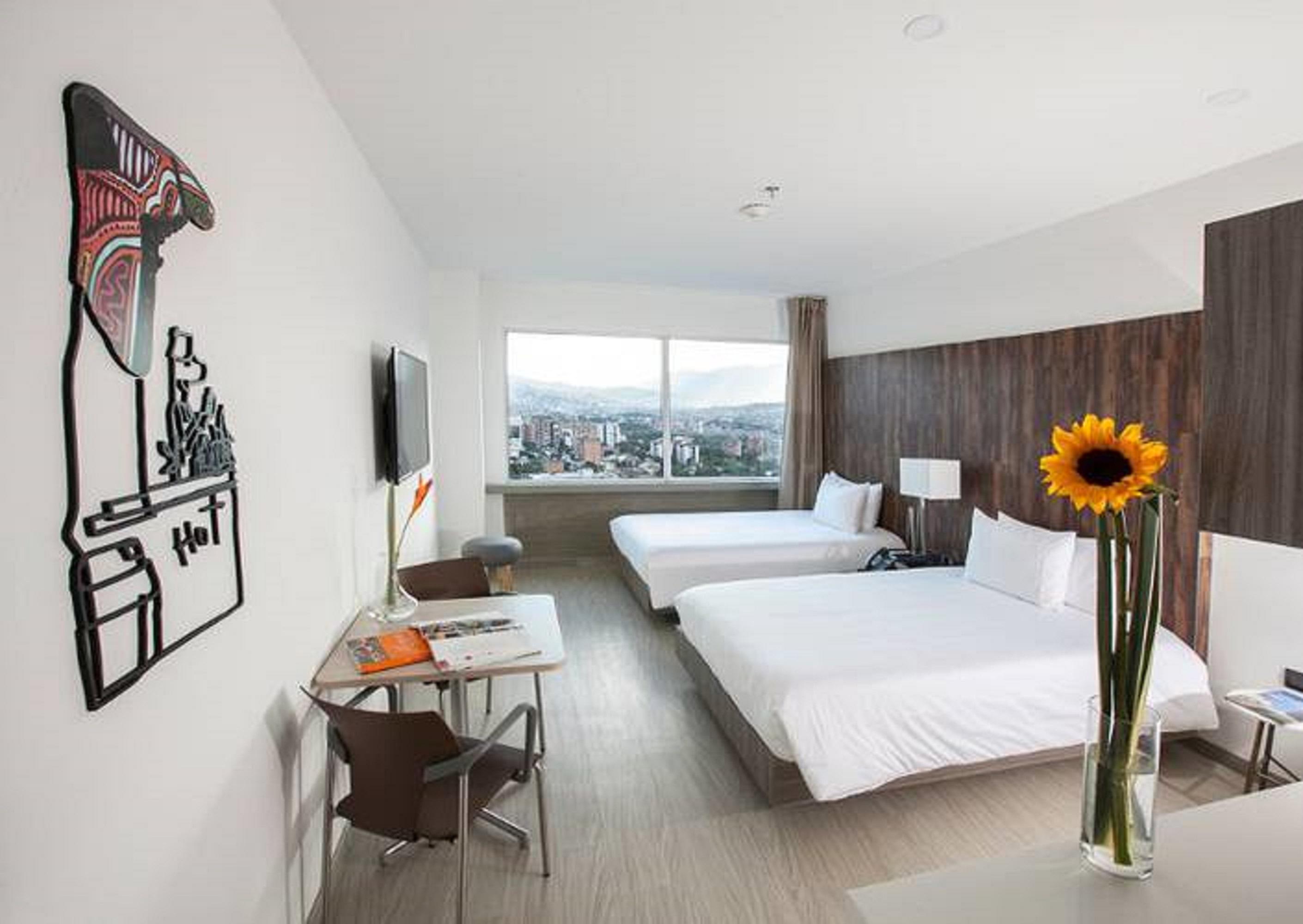 V Grand Hotel, A Member Of Radisson Individuals Medellin Luaran gambar