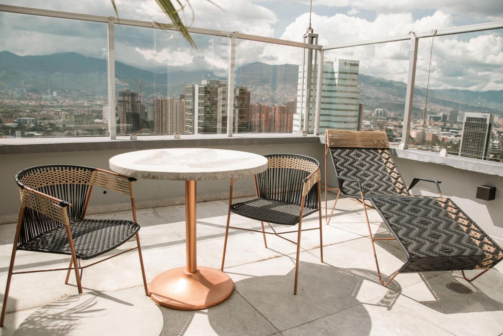 V Grand Hotel, A Member Of Radisson Individuals Medellin Luaran gambar