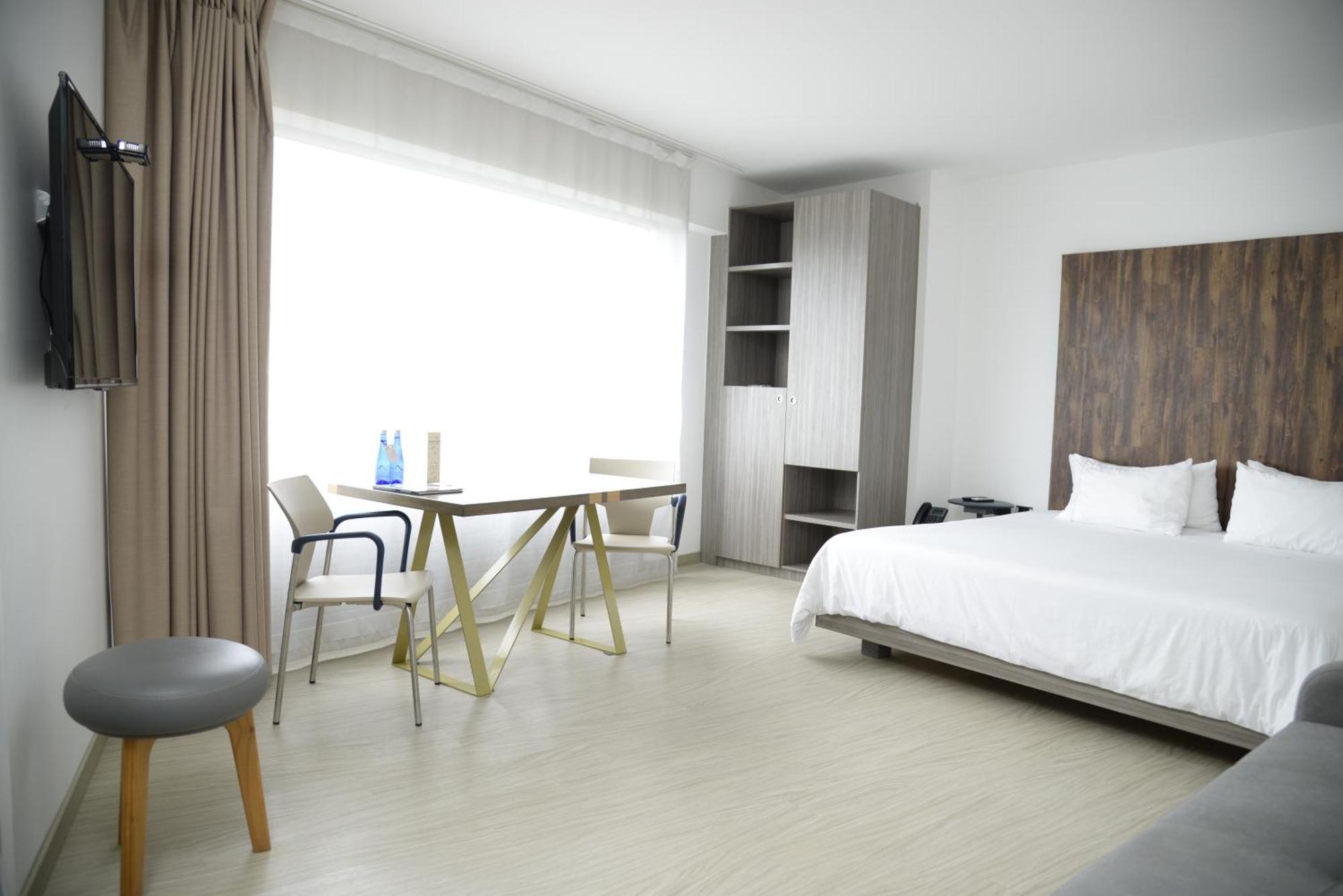 V Grand Hotel, A Member Of Radisson Individuals Medellin Luaran gambar