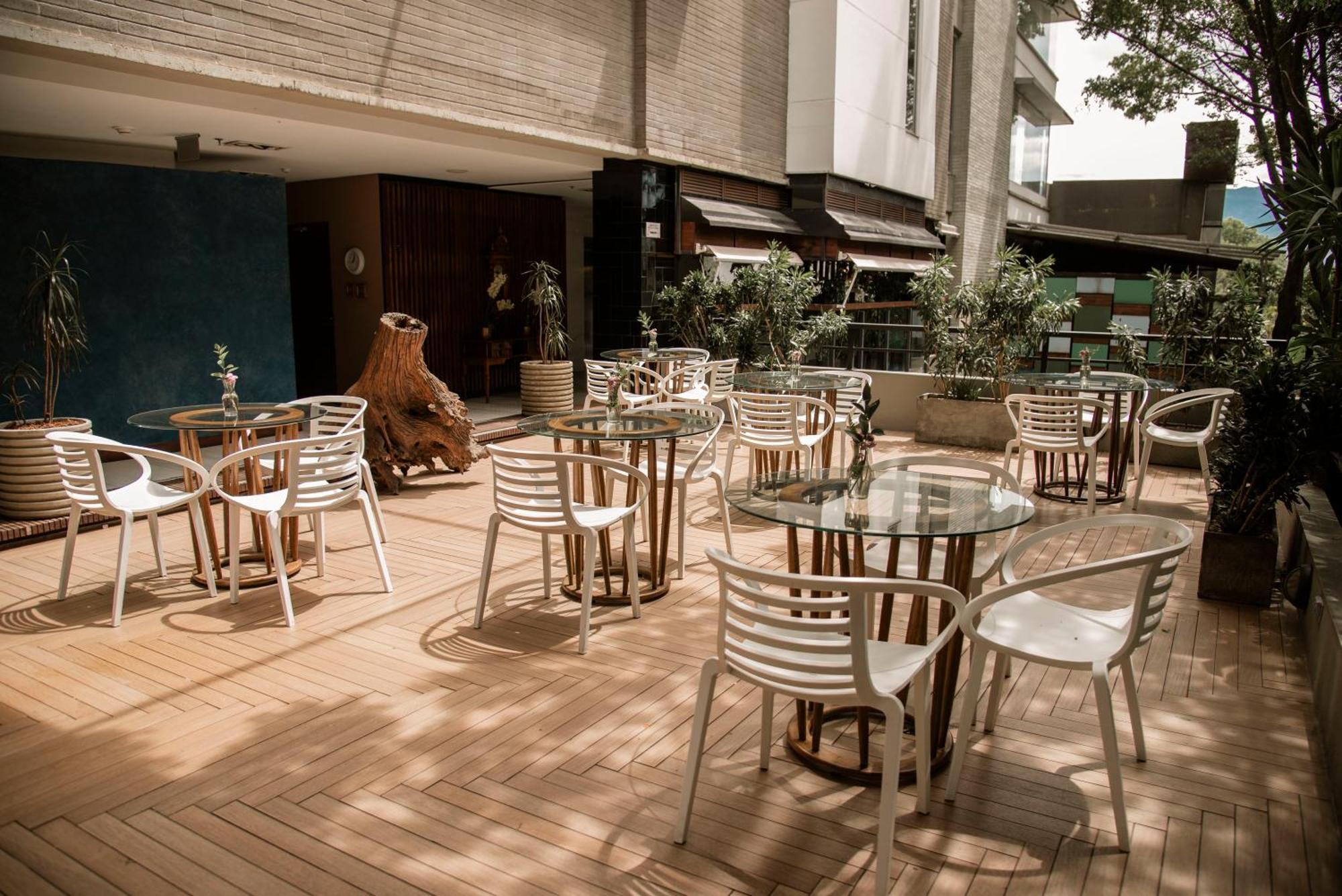 V Grand Hotel, A Member Of Radisson Individuals Medellin Luaran gambar