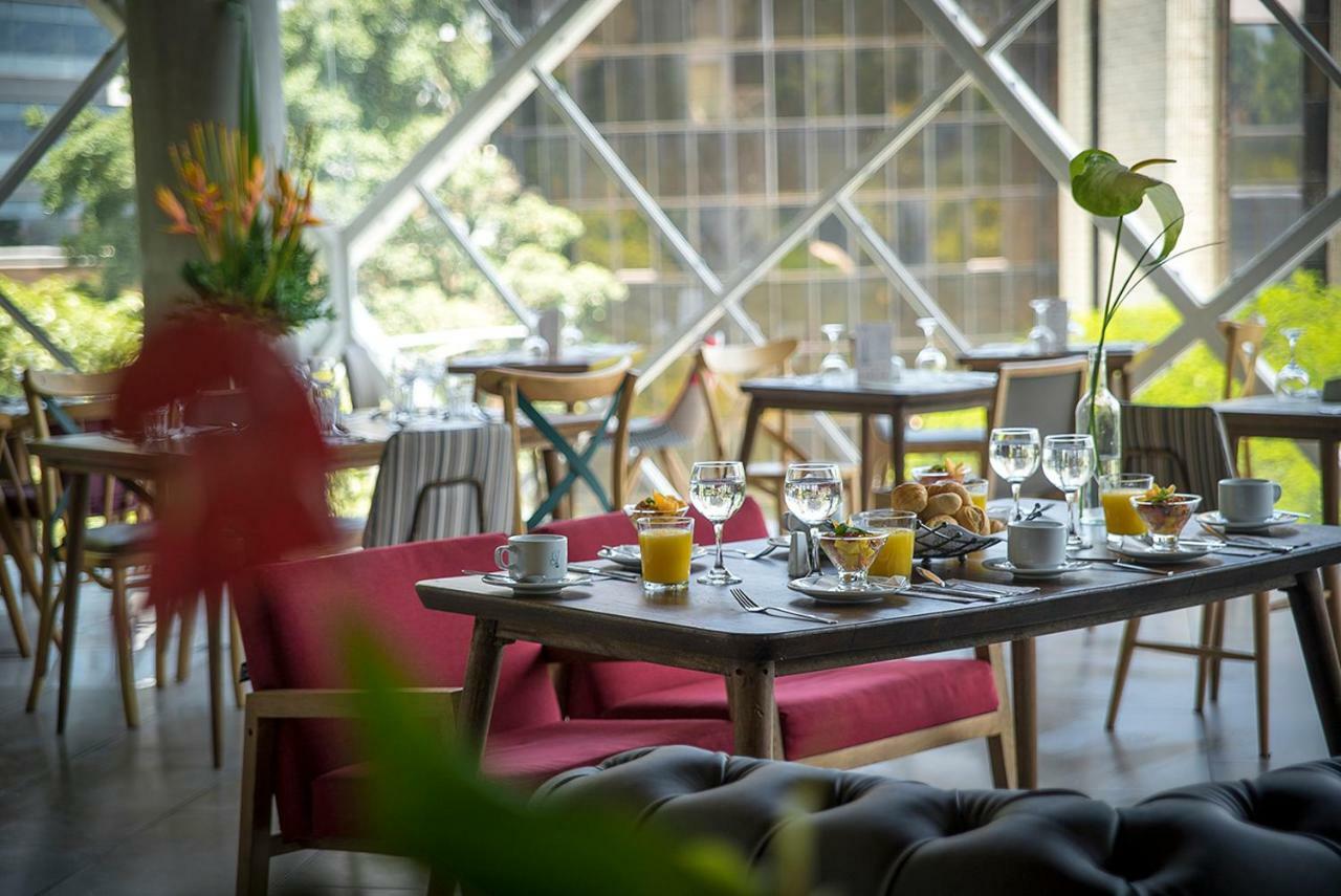 V Grand Hotel, A Member Of Radisson Individuals Medellin Luaran gambar